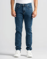 BASIC SLIM FIT JEANS