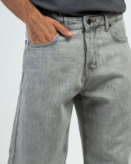 Loose Fit Jeans