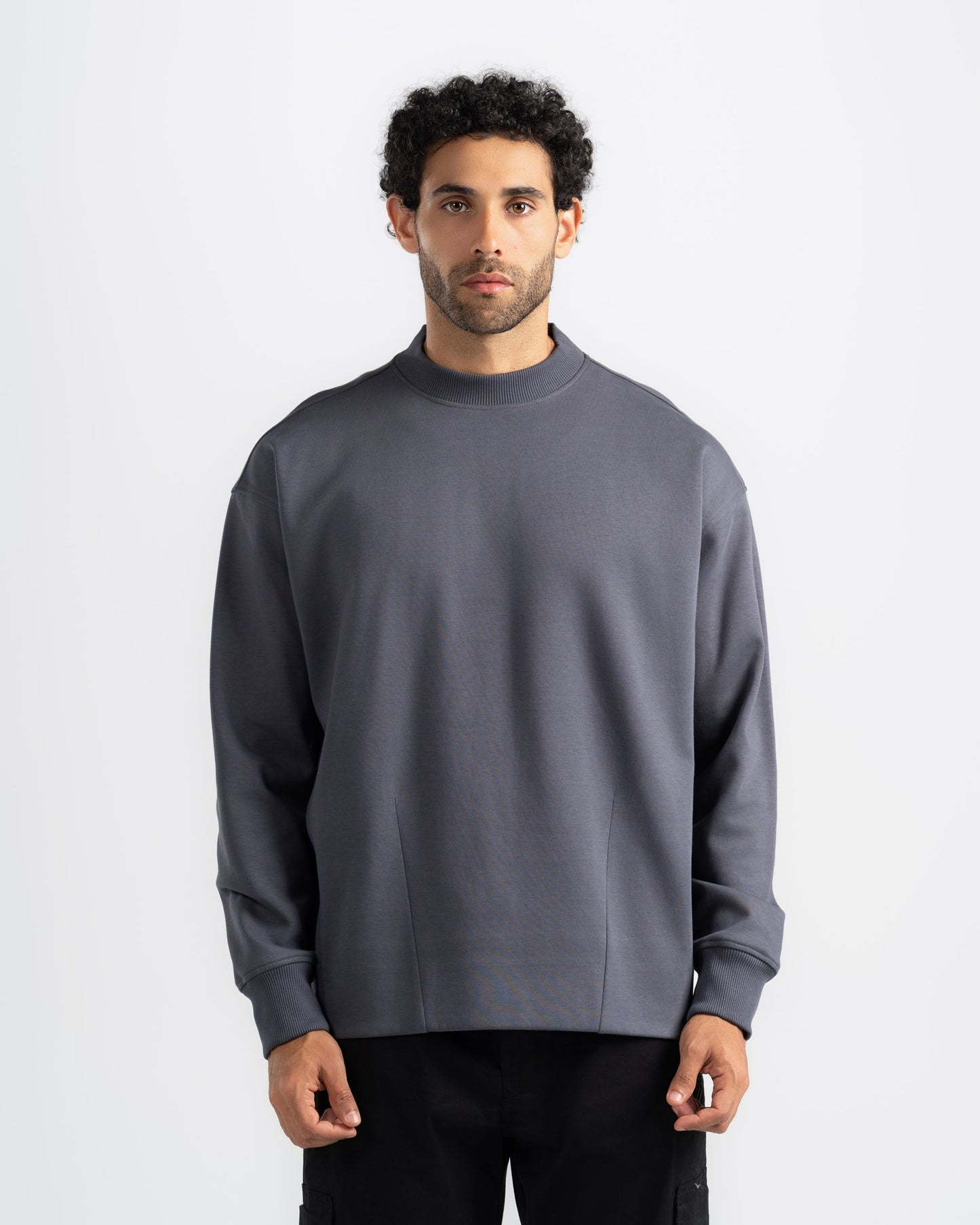 CREW NECK SWEATSHIRT