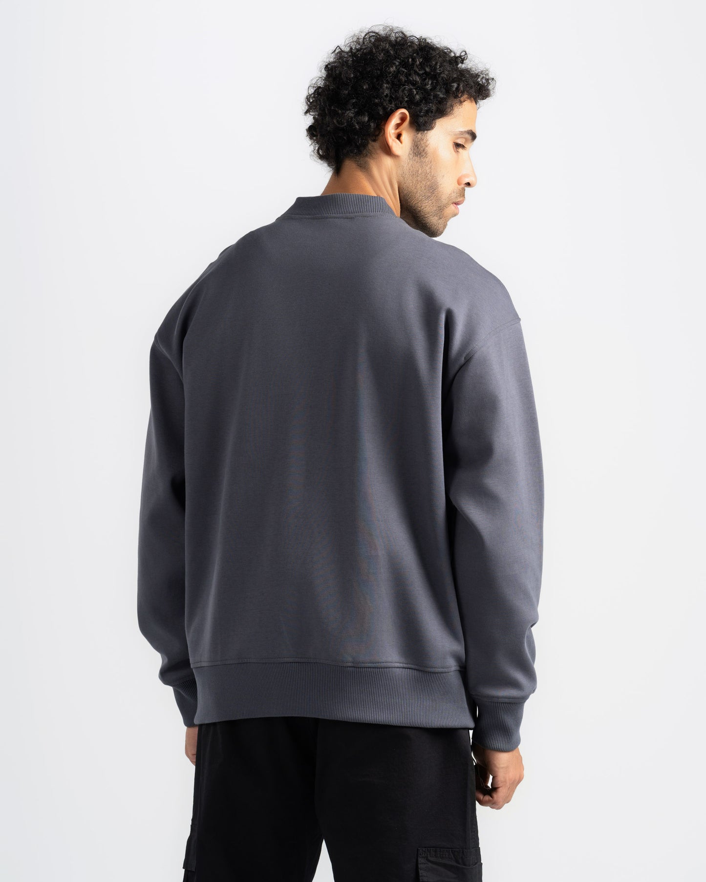 CREW NECK SWEATSHIRT