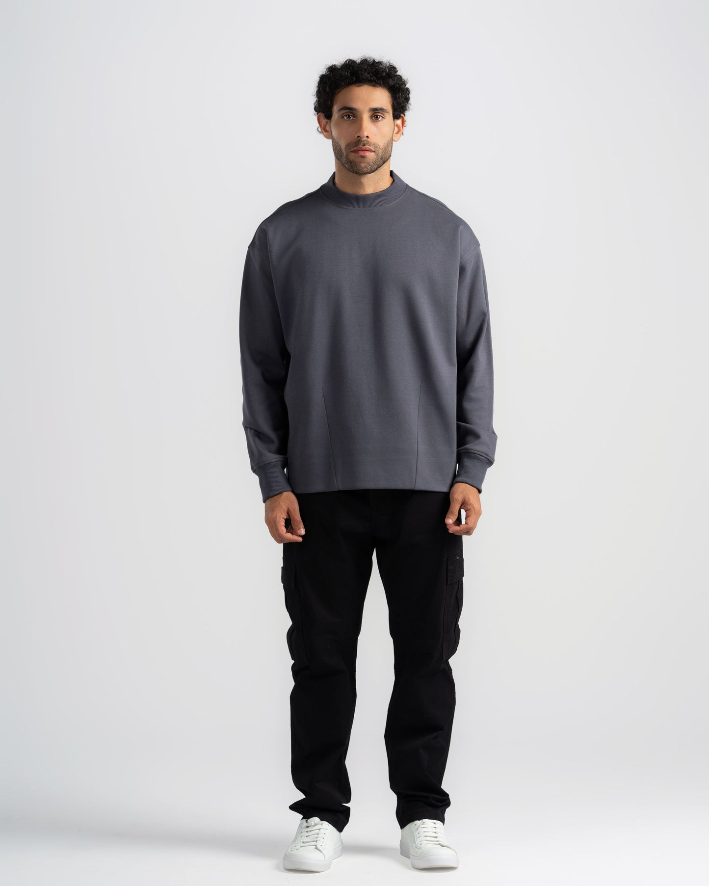 CREW NECK SWEATSHIRT