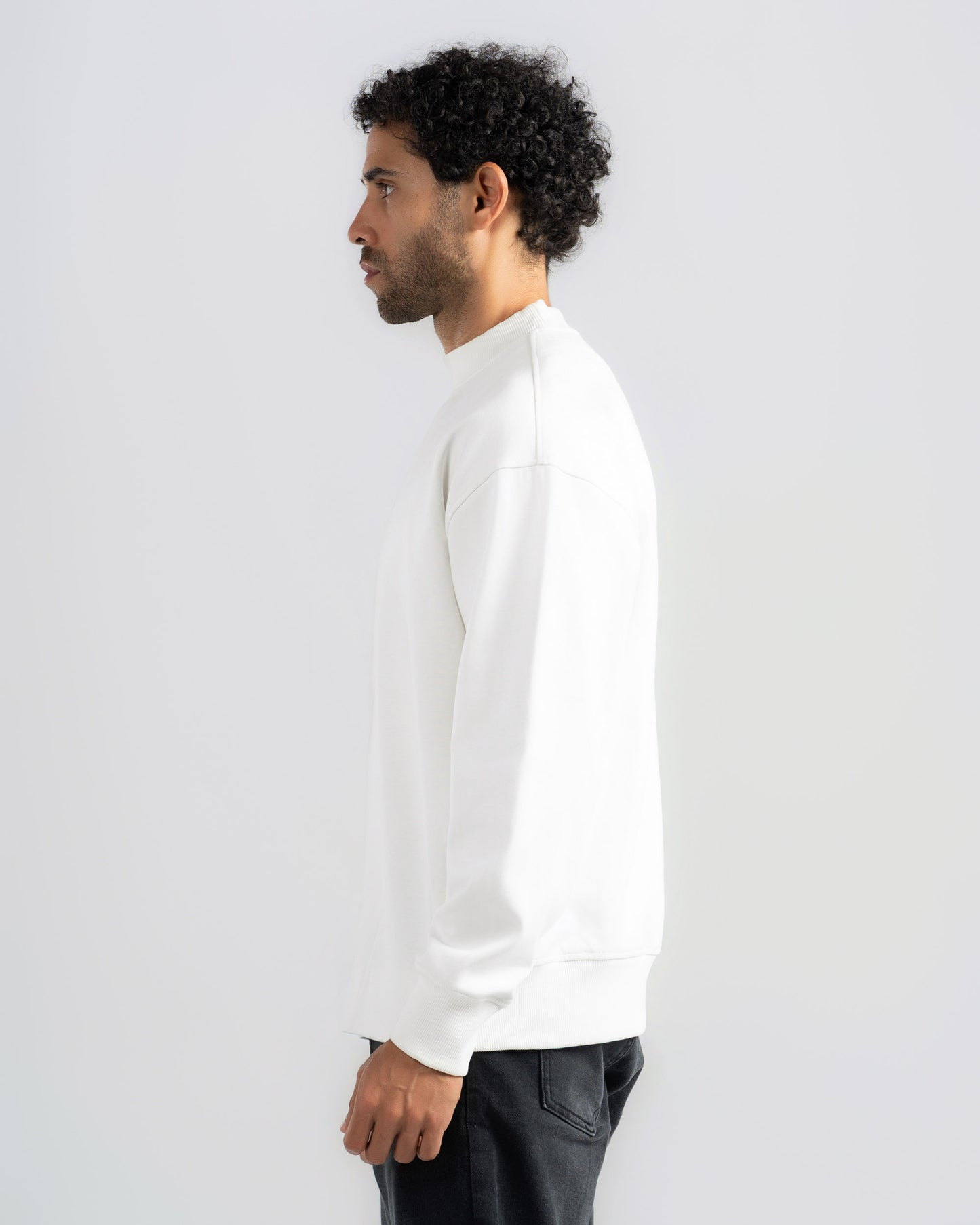 CREW NECK SWEATSHIRT