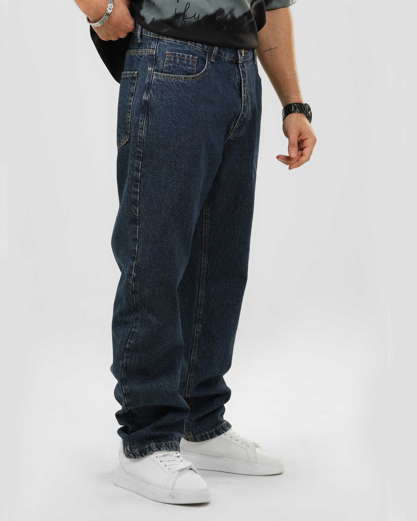 Straight Fit Jeans