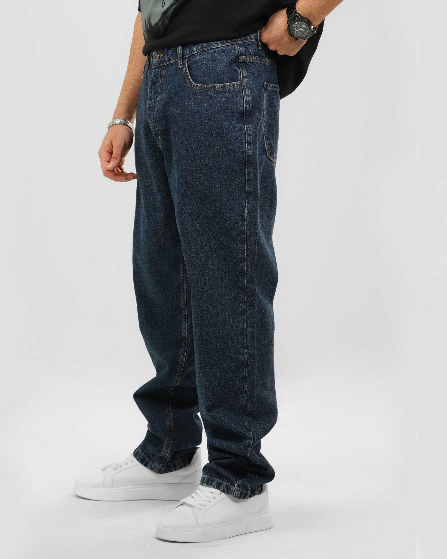 Straight Fit Jeans