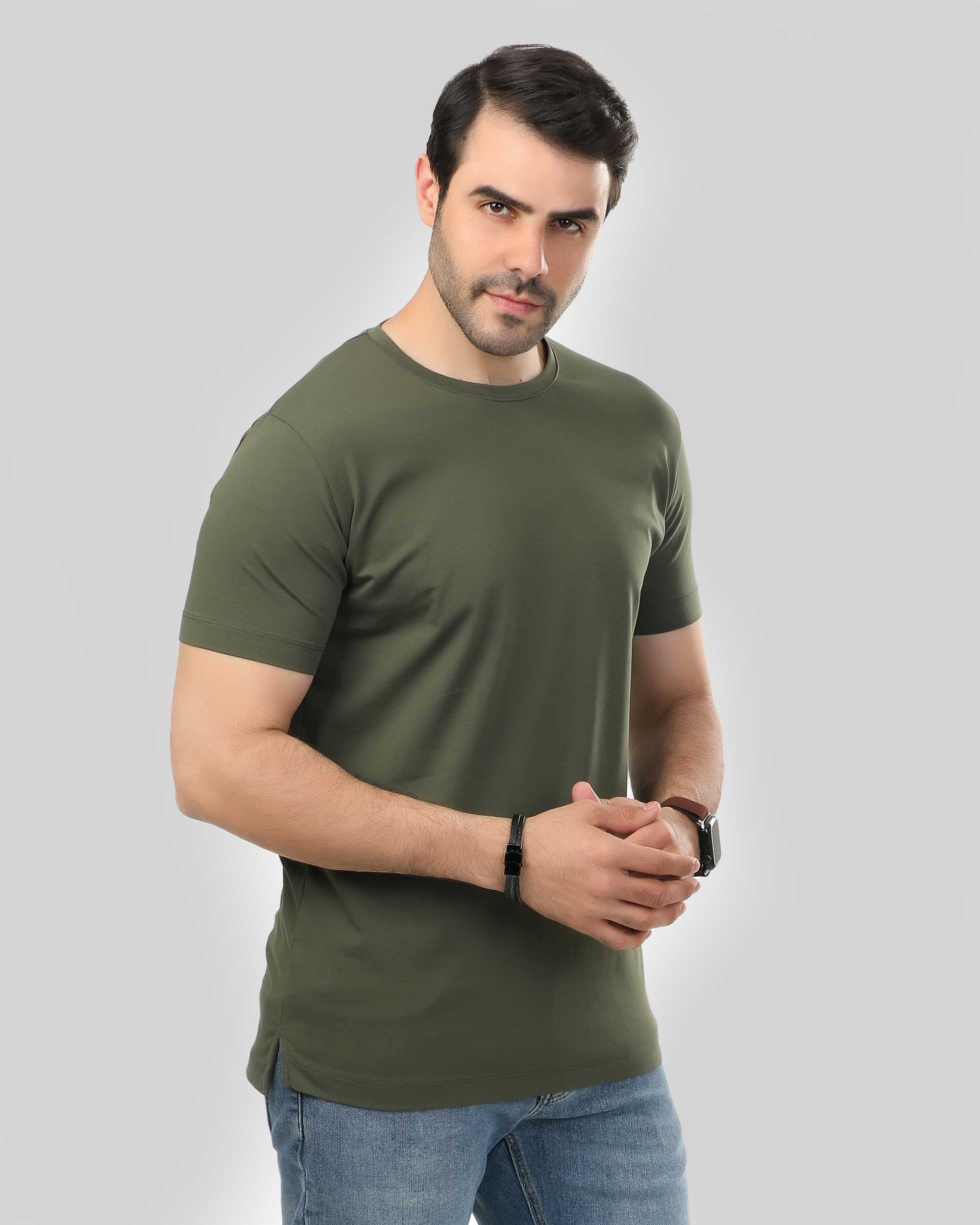 تيشرت بيزك