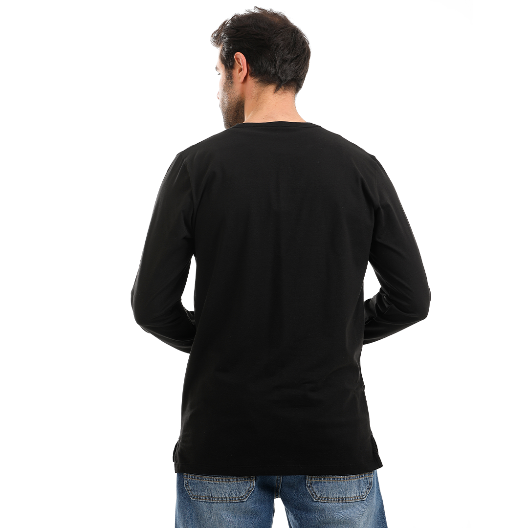 Round Neck T-Shirt with Pocket