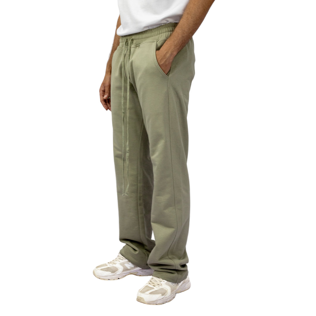 Wide-Leg Sweatpant