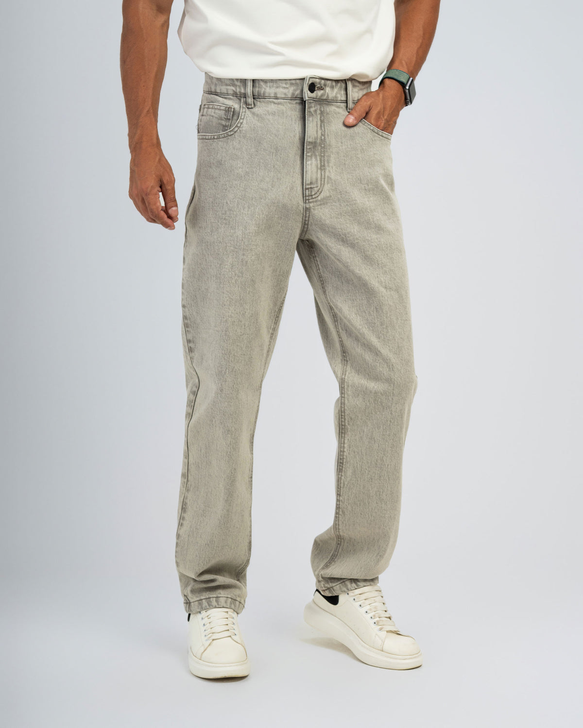 Straight Fit Jeans