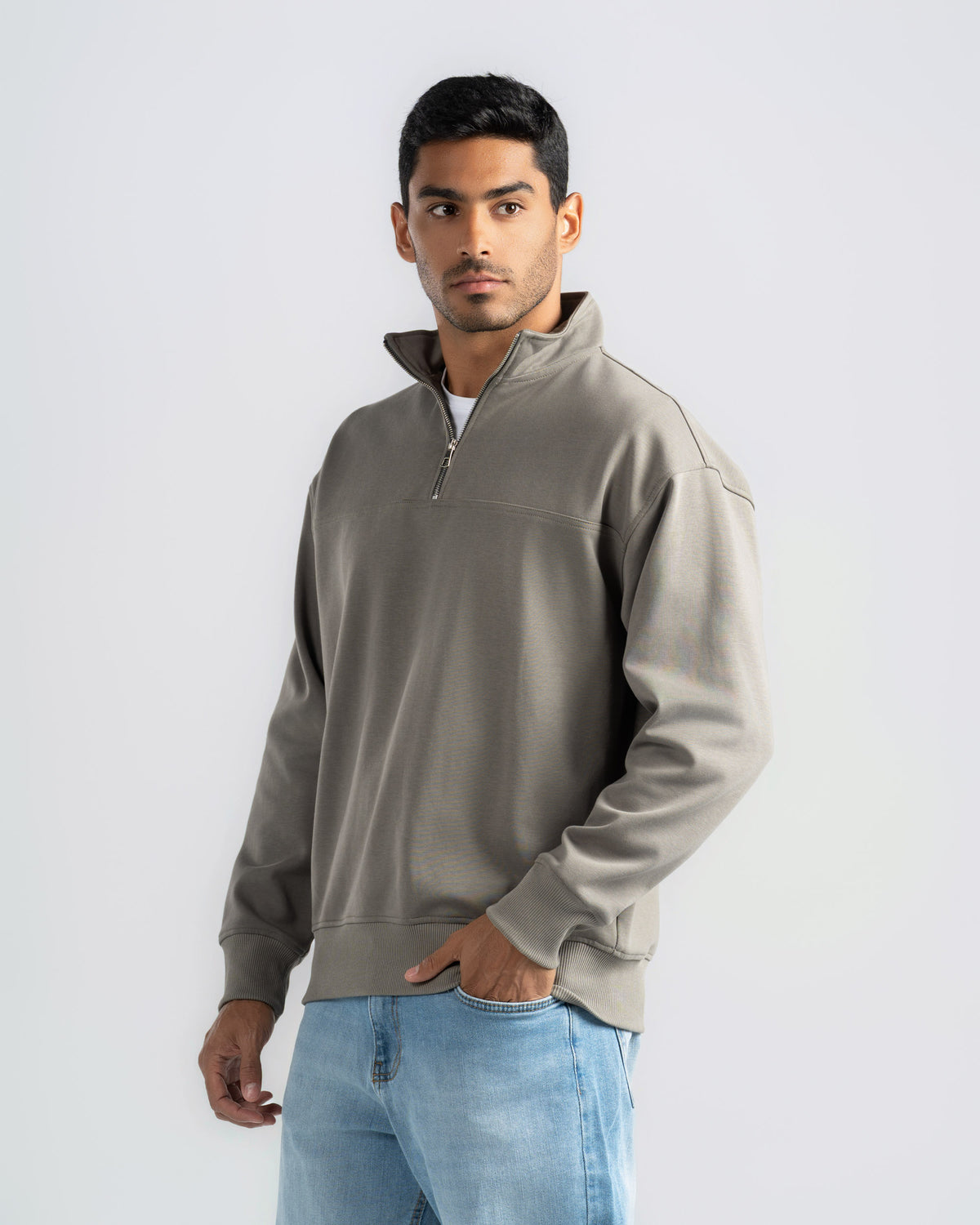 BASIC QUARTER-ZIP SWEATSHIRT