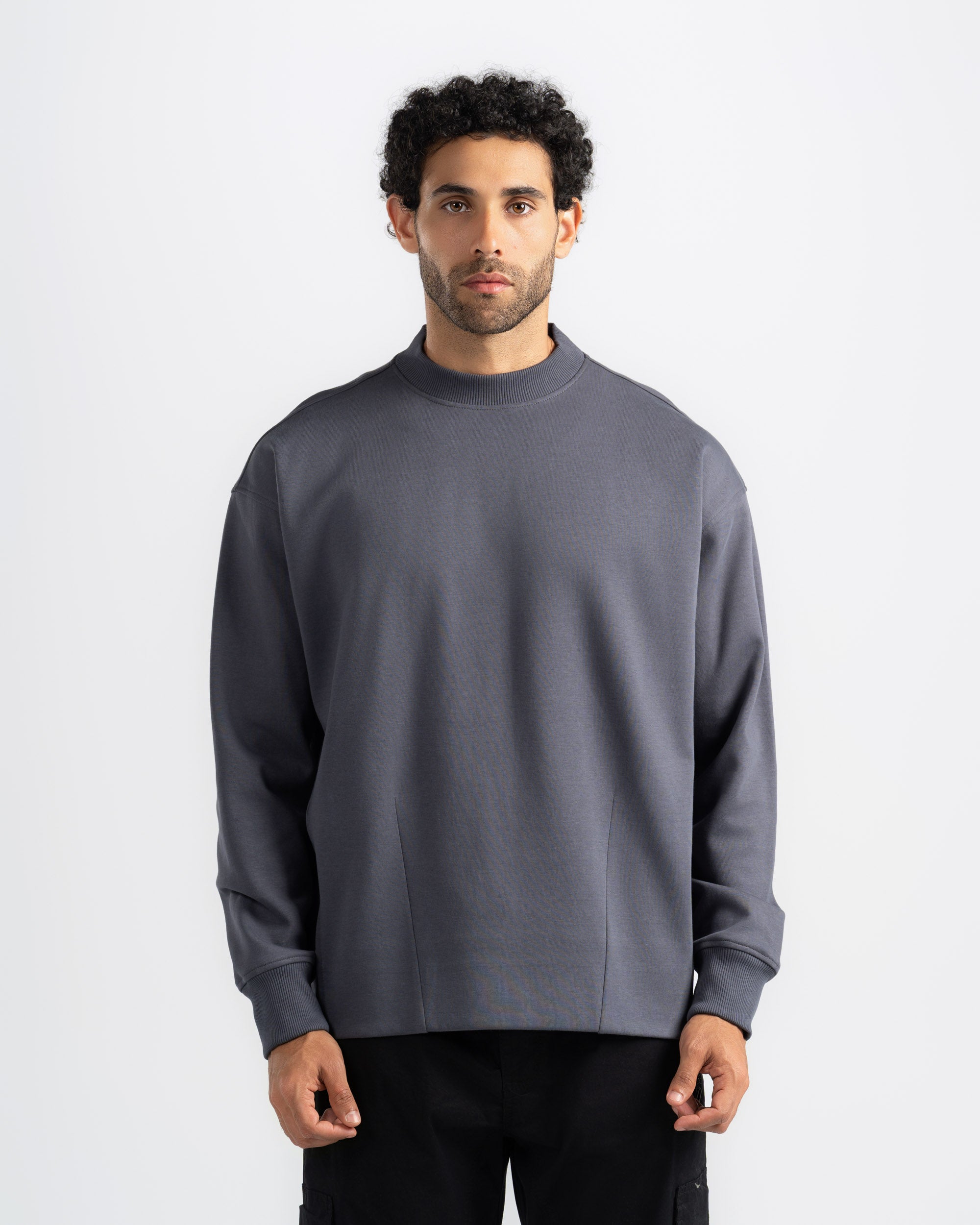 CREW NECK SWEATSHIRT