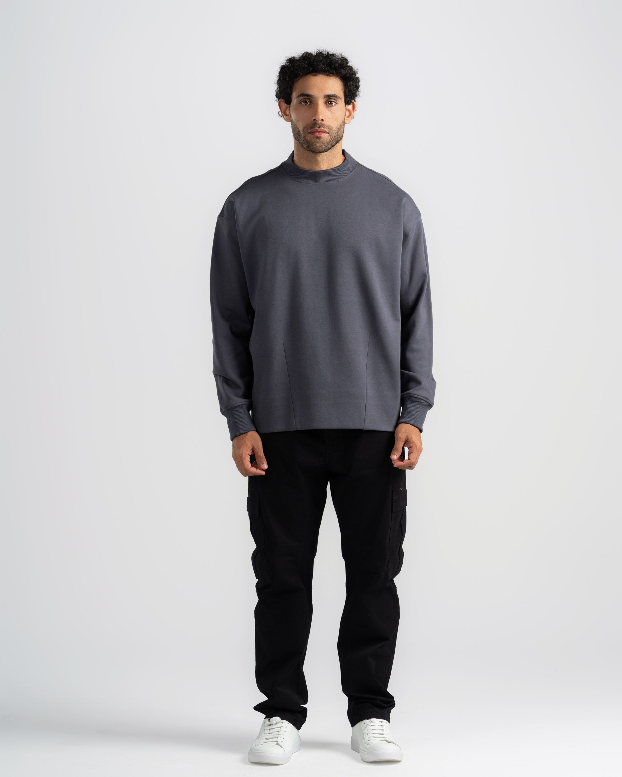 CREW NECK SWEATSHIRT