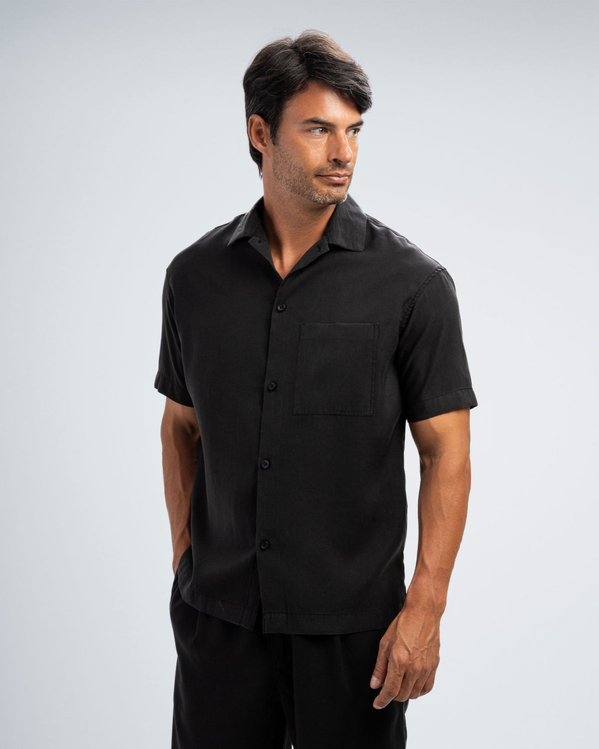 FLOWING RELAXED FIT SHIRT