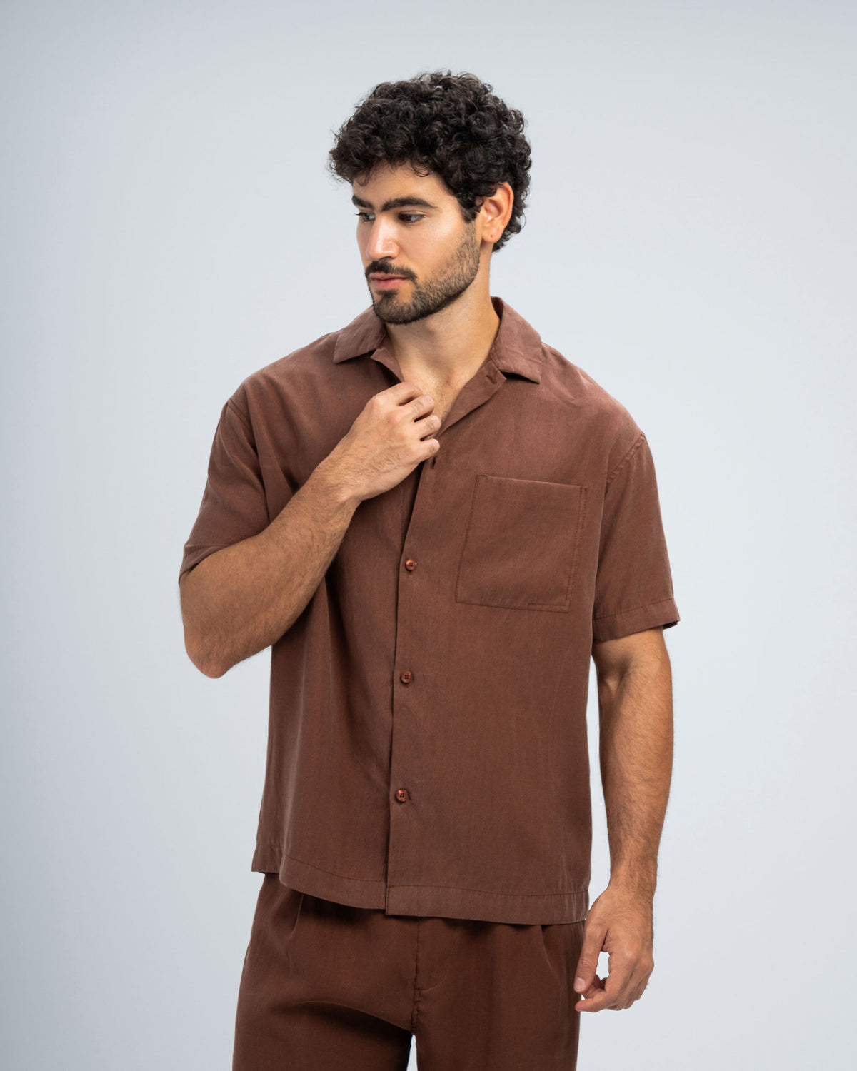 FLOWING RELAXED FIT SHIRT