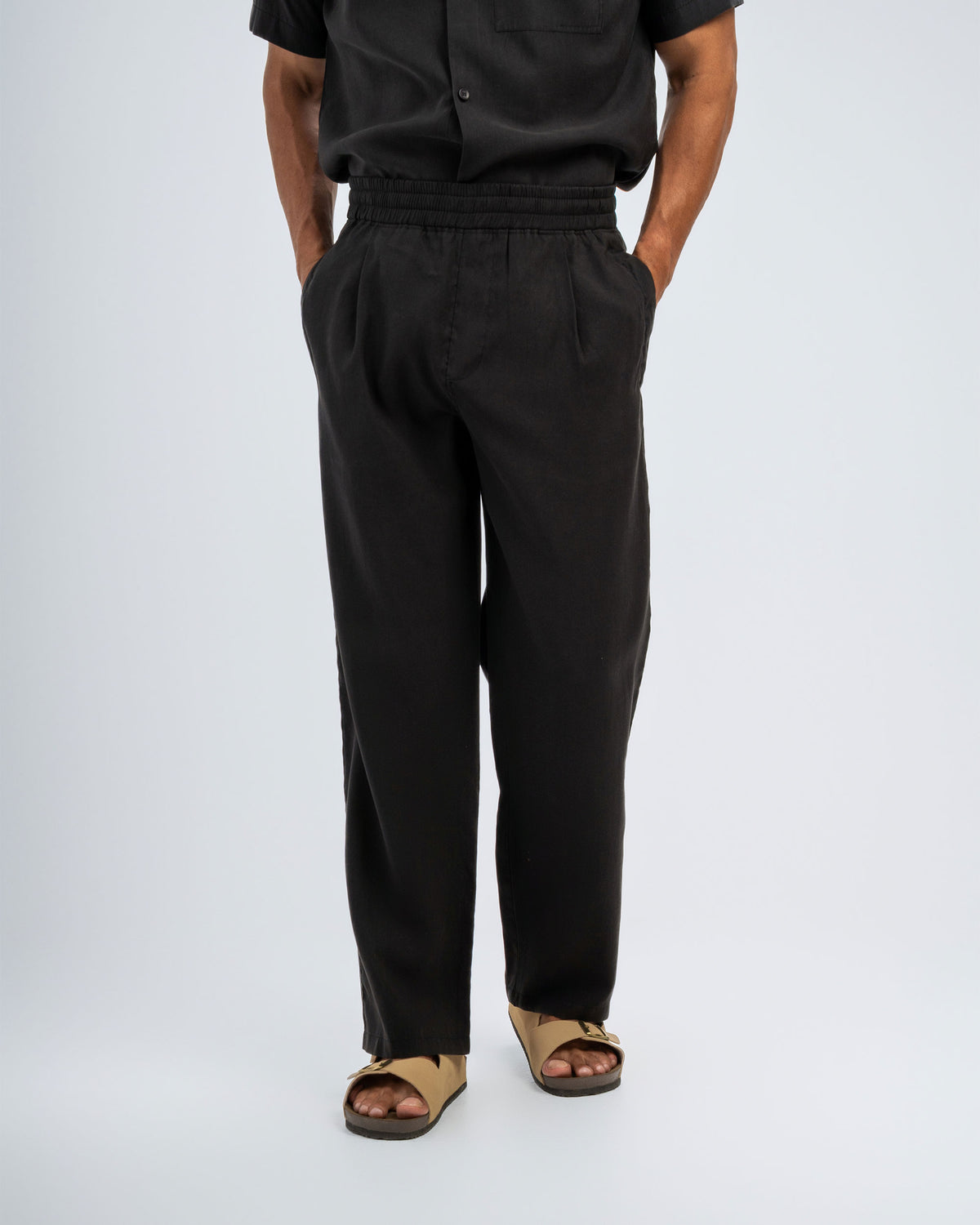 RELAXED FIT FLOWING TROUSERS