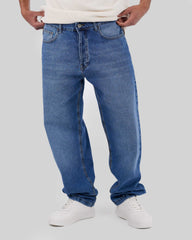 Wahsed Loose Fit Jeans